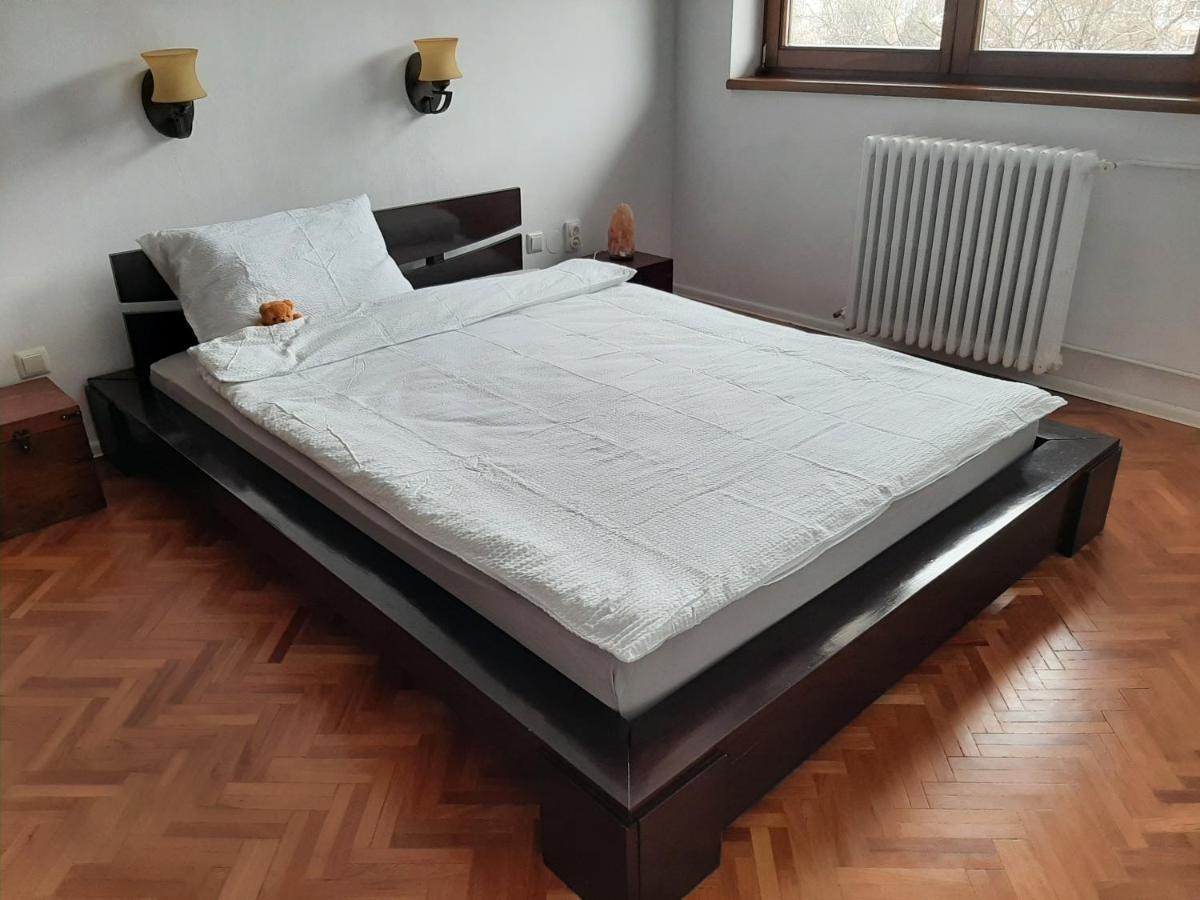 Hyggelig Apartment Oradea Ngoại thất bức ảnh