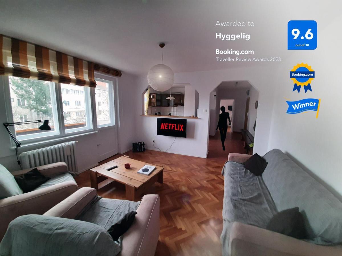 Hyggelig Apartment Oradea Ngoại thất bức ảnh