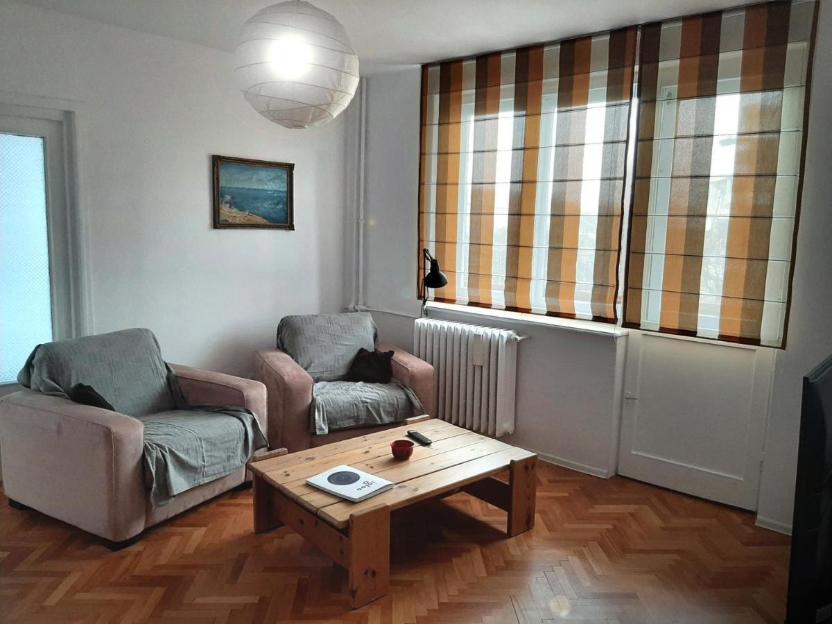Hyggelig Apartment Oradea Ngoại thất bức ảnh