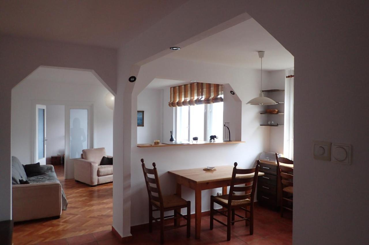 Hyggelig Apartment Oradea Ngoại thất bức ảnh
